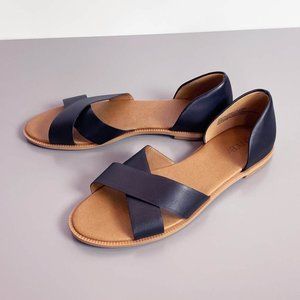 Black Slip-on Sandals Flat Heel
